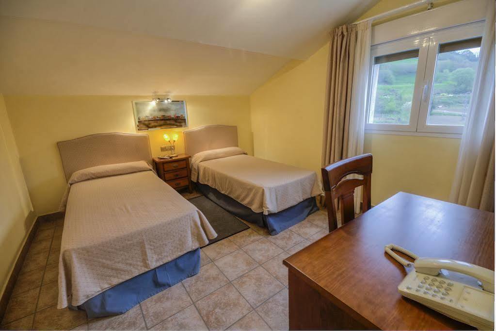 Hostal Jai Alai Leitza  Exteriér fotografie